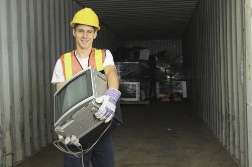 Choosing the right rubbish removal service